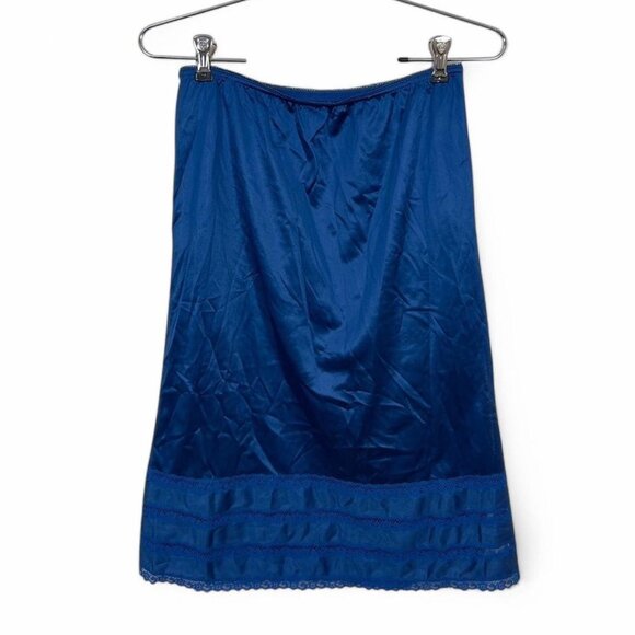 Camelot Slip‎ Skirt Vintage Made In USA Deep Blue Lace Trim And Slit Size M - Picture 1 of 6